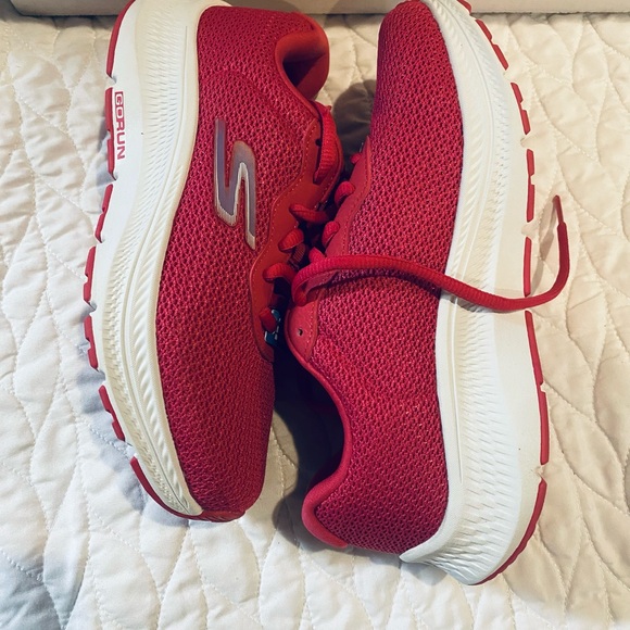 Skechers hot pink Mesh Lace-Up Sneakers with White Sole - Picture 3 of 5